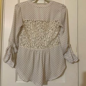 Mid sleeve blouse